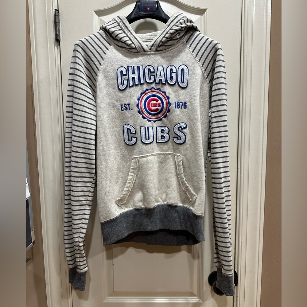 Chicago Cubs Hoodie size XL
